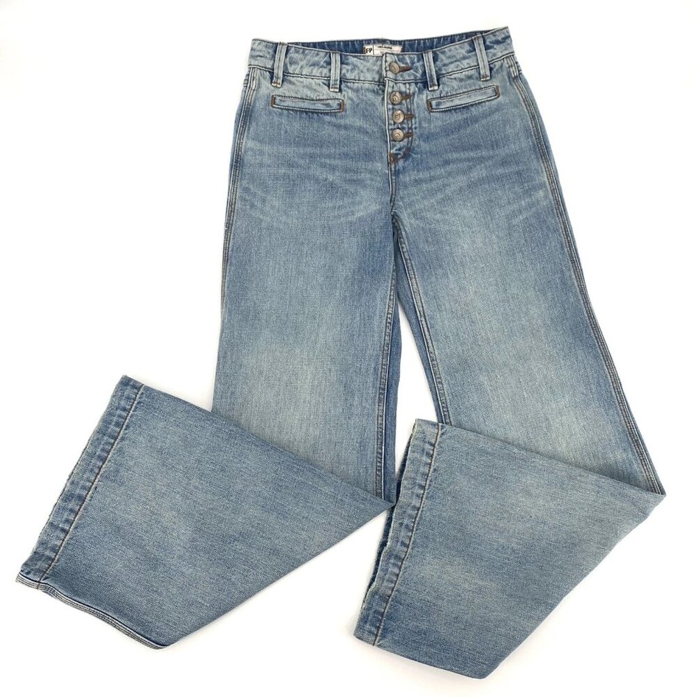 Free People Wide Leg Button Fly Jeans Light Wash Size 28 NWT